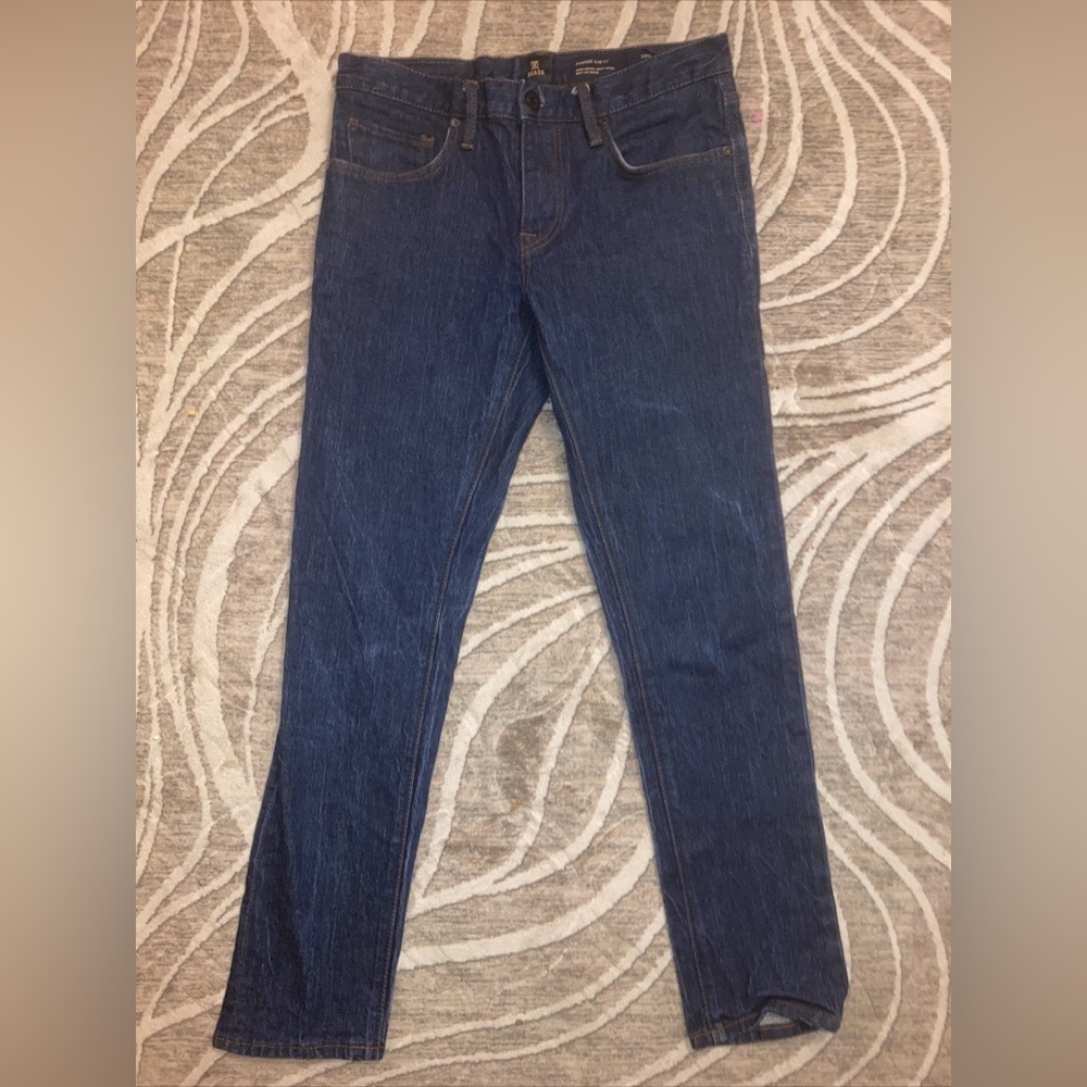 Roark Blue Straight Leg Jeans Timeless Style